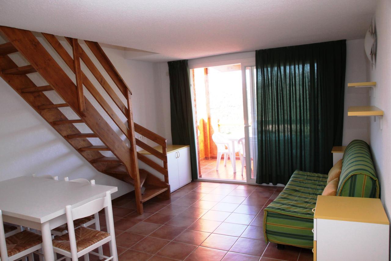Complesso Residenziale Marina Di Pinarello Aparthotel พินาเรลลู ภายนอก รูปภาพ