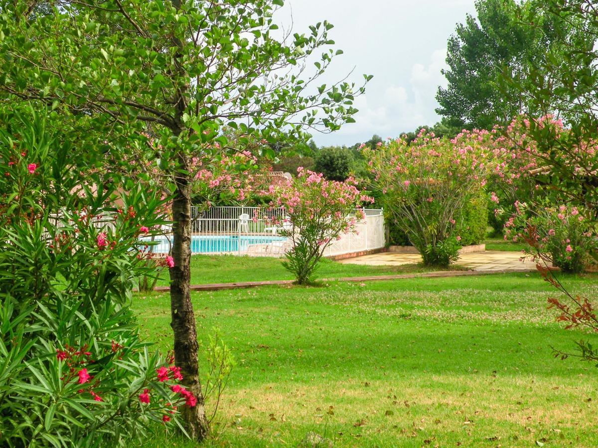 Complesso Residenziale Marina Di Pinarello Aparthotel พินาเรลลู ภายนอก รูปภาพ